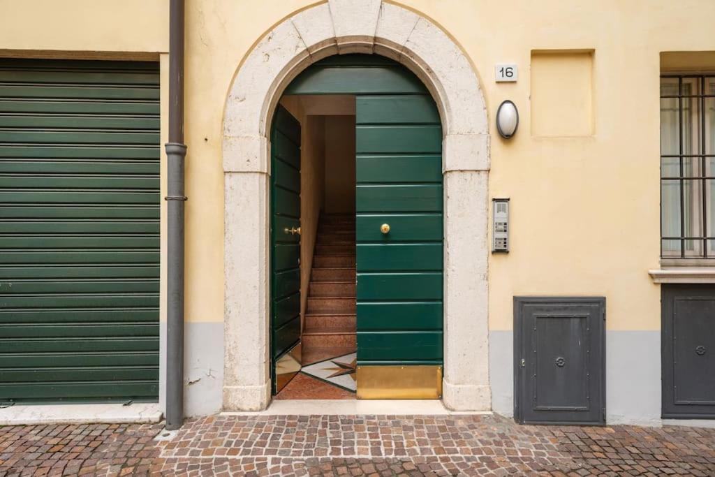 Duomo Apartment Bréscia Exterior foto